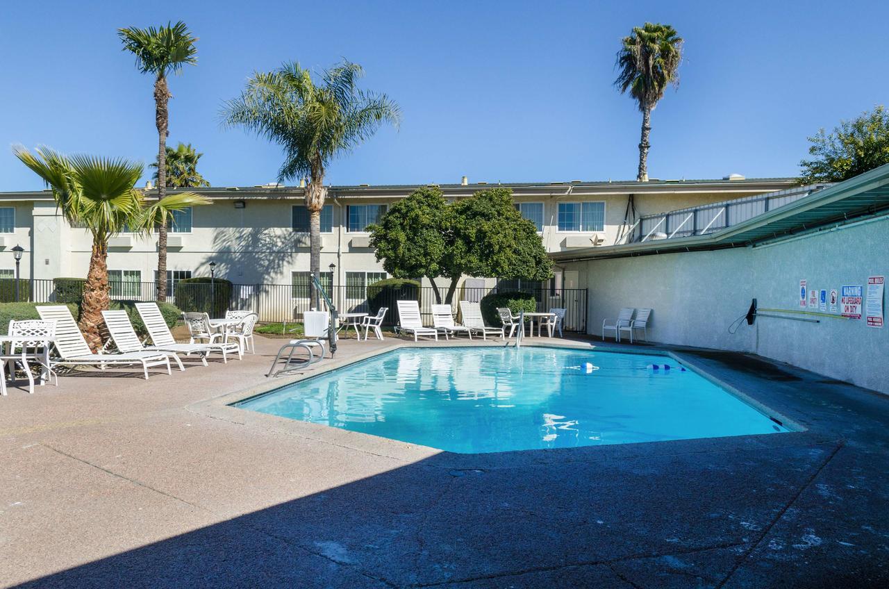 Motel 6-Merced, Ca Екстериор снимка